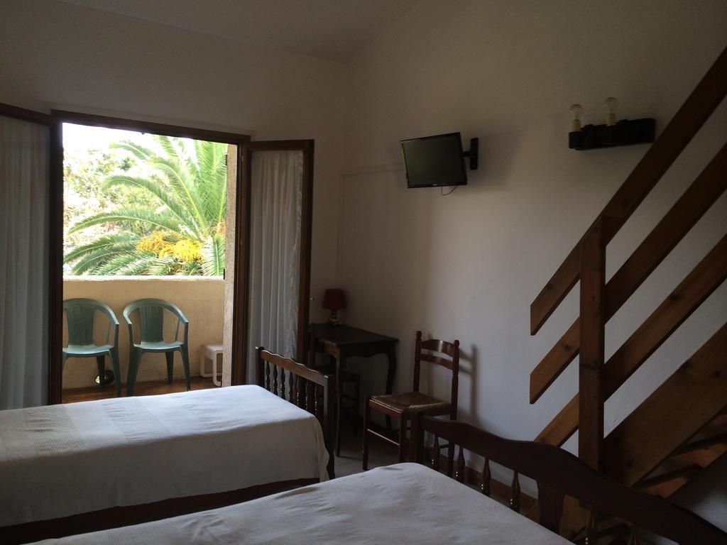 Hotel Le Narval Calcatoggio (Corsica) Quarto foto